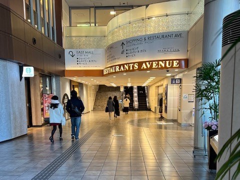 ビジネスエアポート渋谷南平台 駅直結の渋谷マークシティ3Fから4Fへ直進